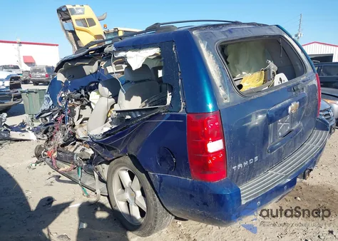 2007 Chevrolet Tahoe Ltz из США, поврежденный, VIN 1GNFK13017J151897